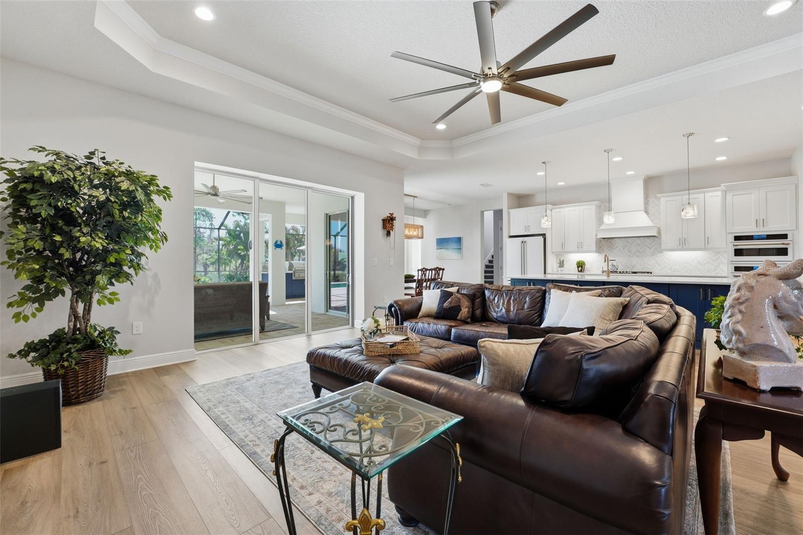 14307 SKIPPING STONE LOOP