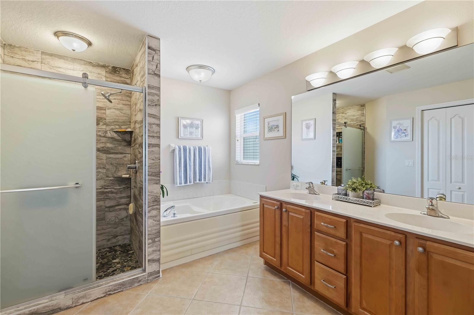 8725 STONE HARBOUR LOOP