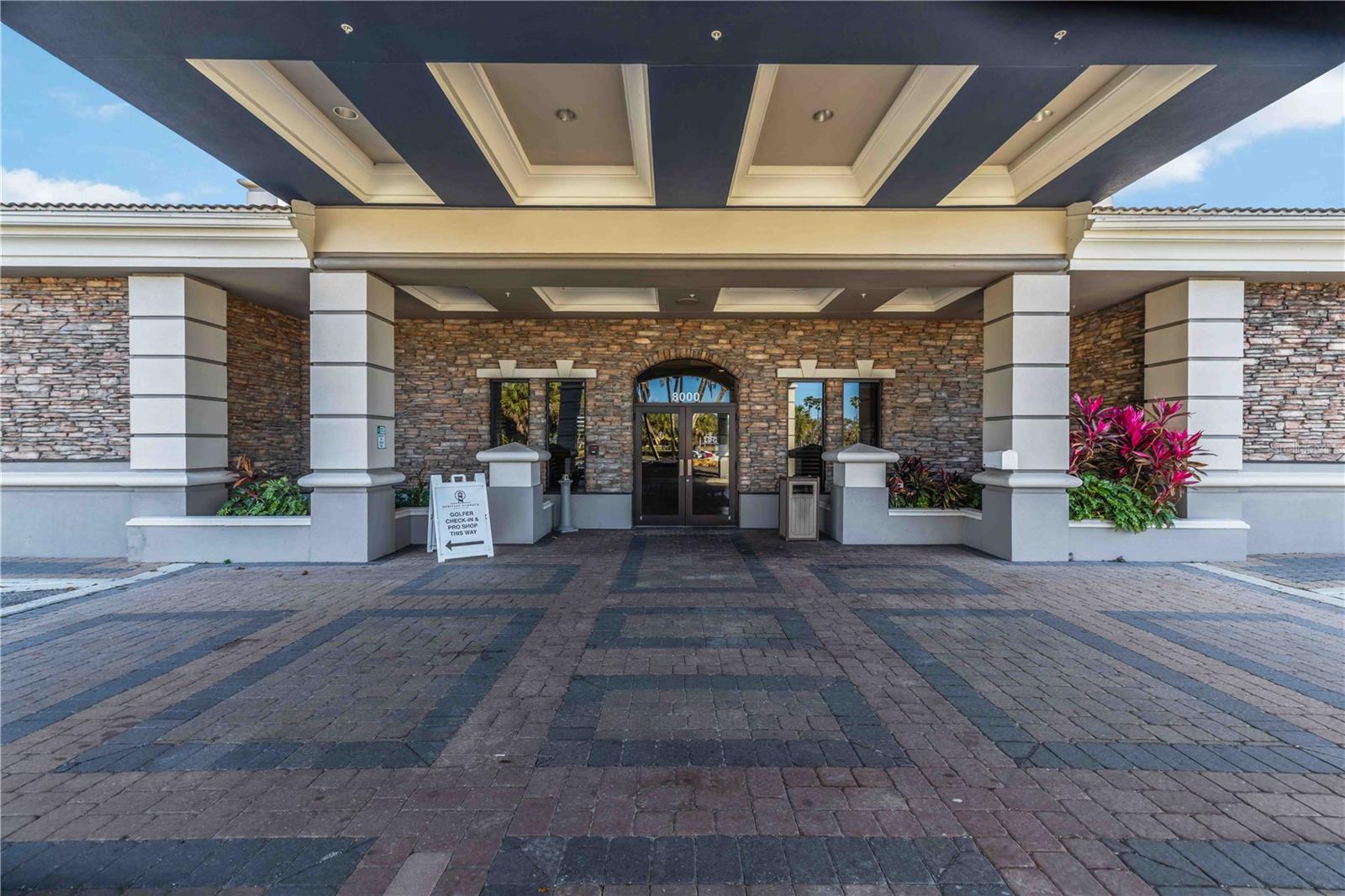 8725 STONE HARBOUR LOOP