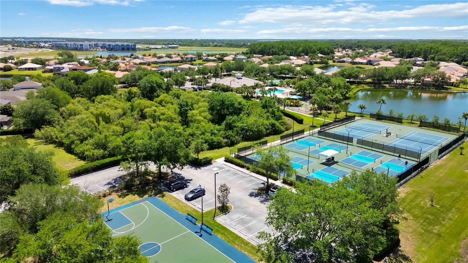 8769 MONTEREY BAY LOOP