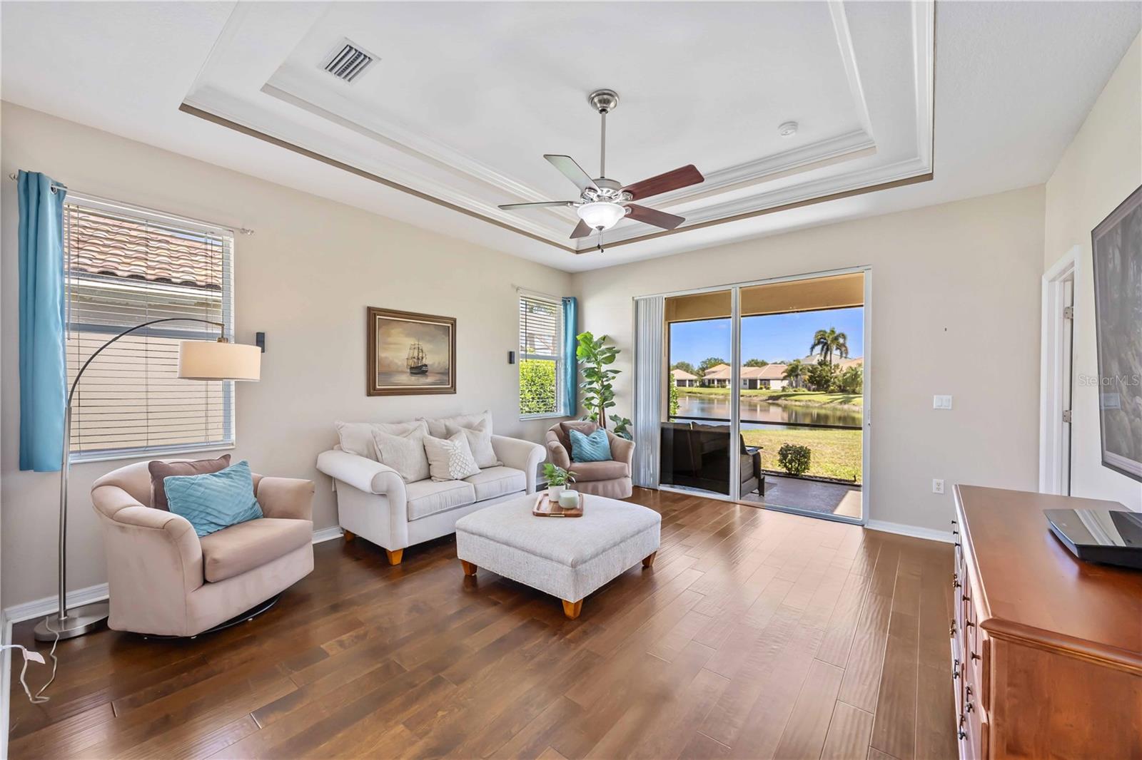 8769 MONTEREY BAY LOOP