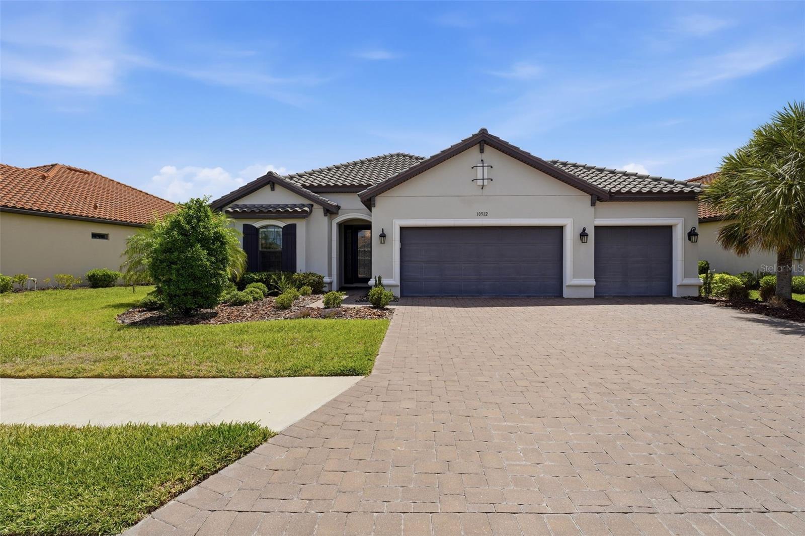 10912 SEASONS WAY