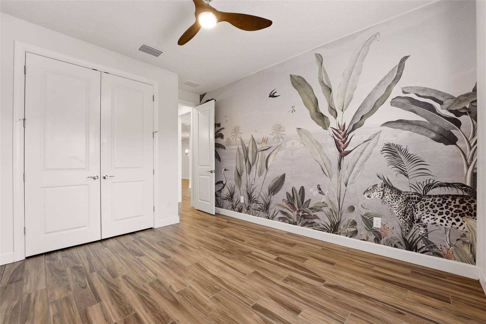 10912 SEASONS WAY