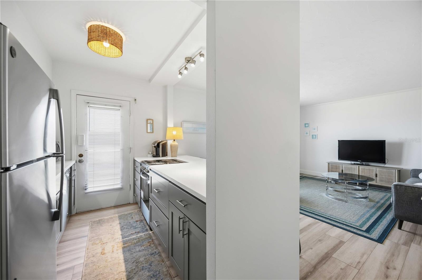 765 JOHN RINGLING BLVD #5