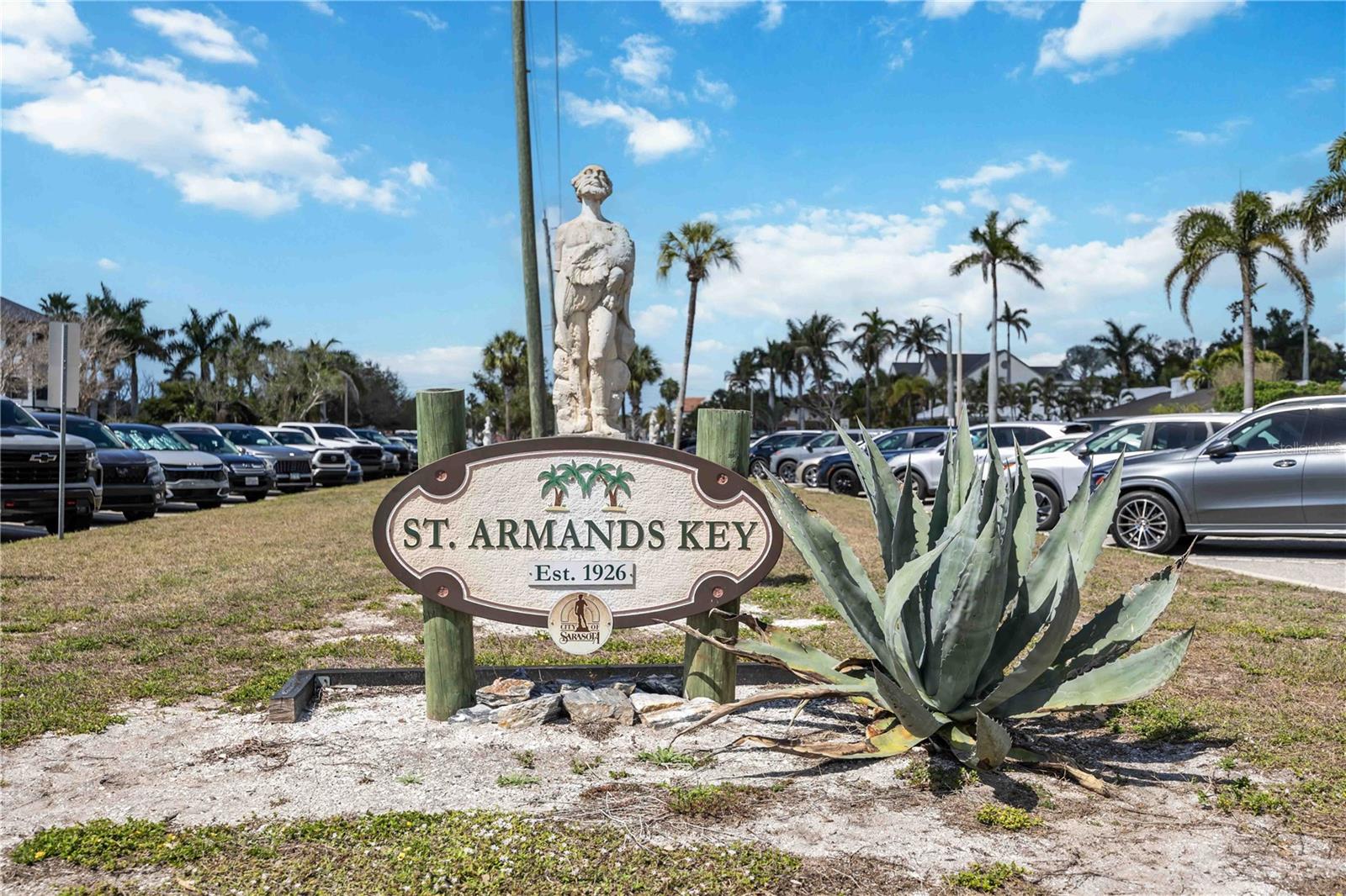 765 JOHN RINGLING BLVD #5