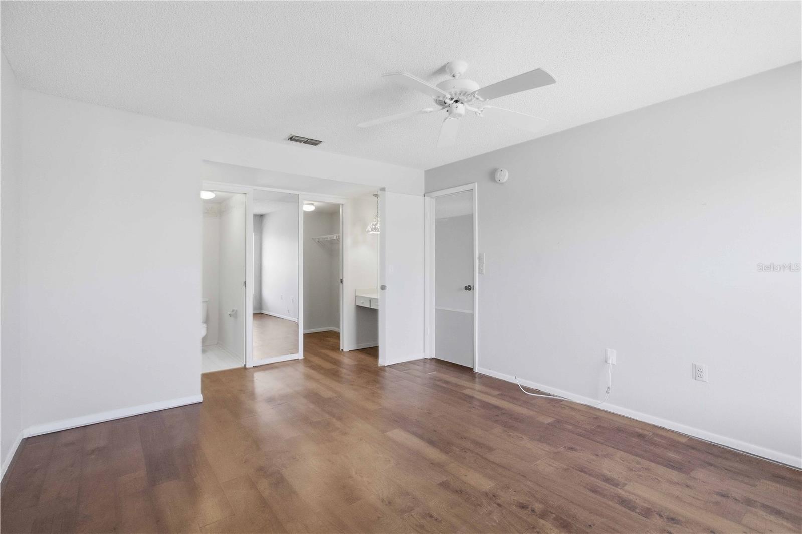 6032 7TH AVE W #6032
