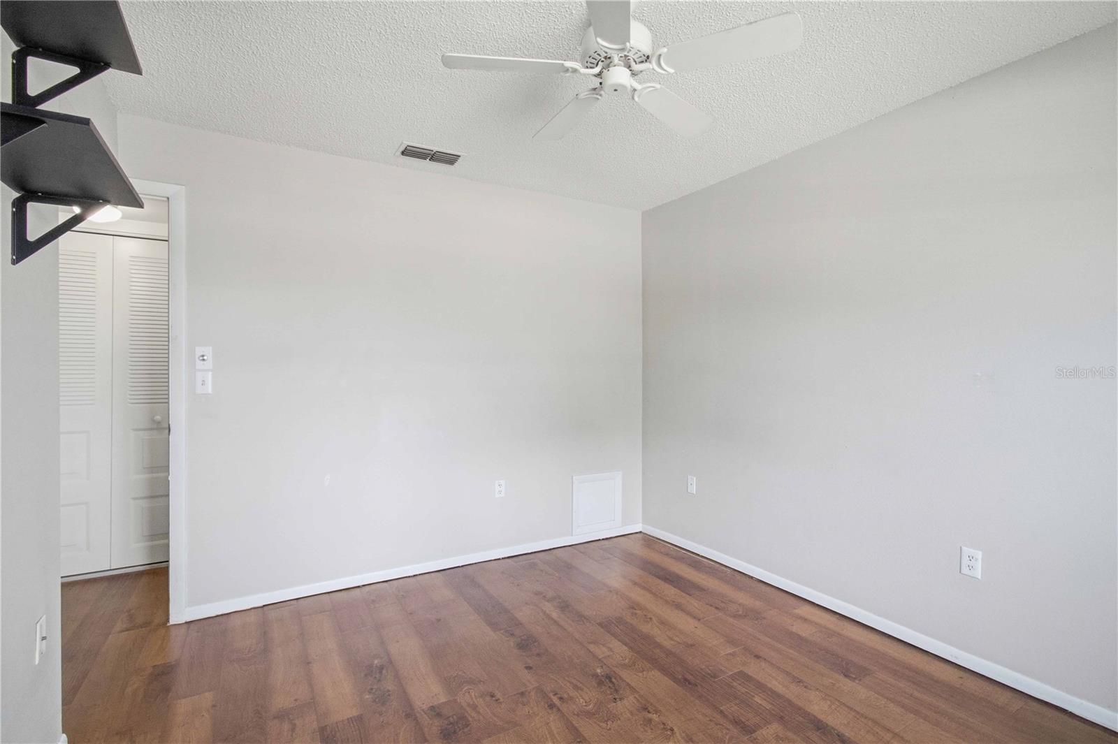 6032 7TH AVE W #6032