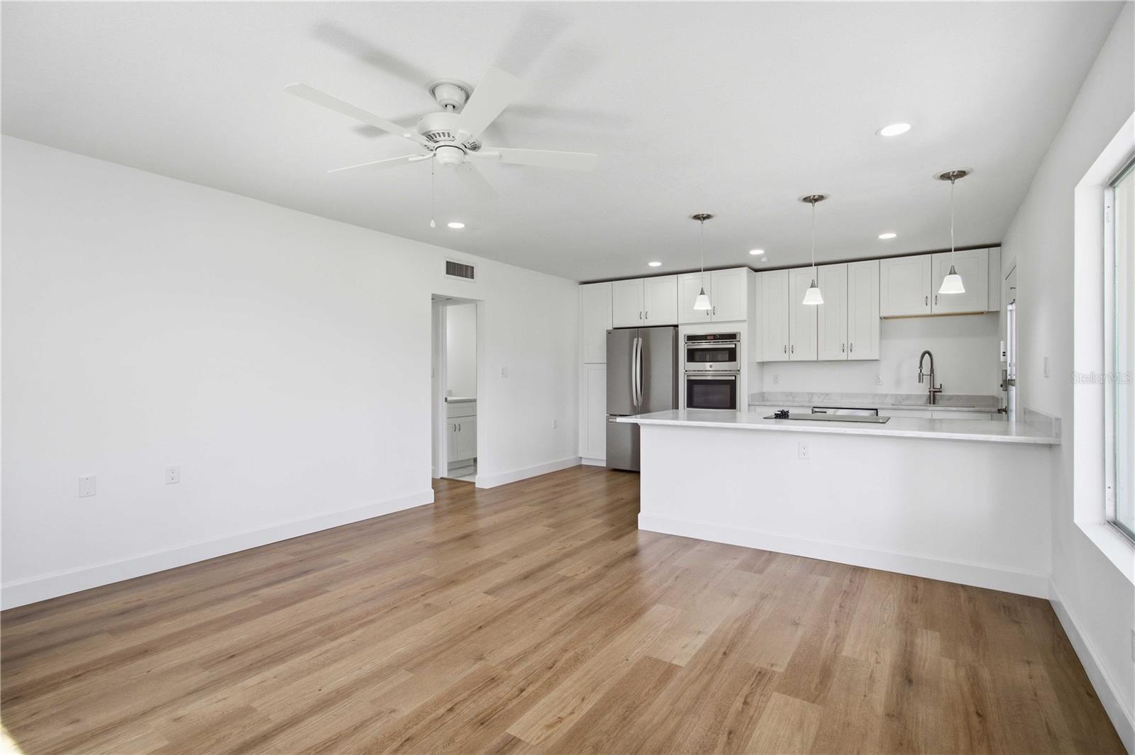 765 JOHN RINGLING BLVD #1