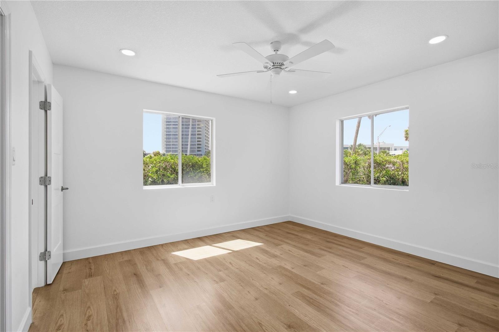 765 JOHN RINGLING BLVD #1