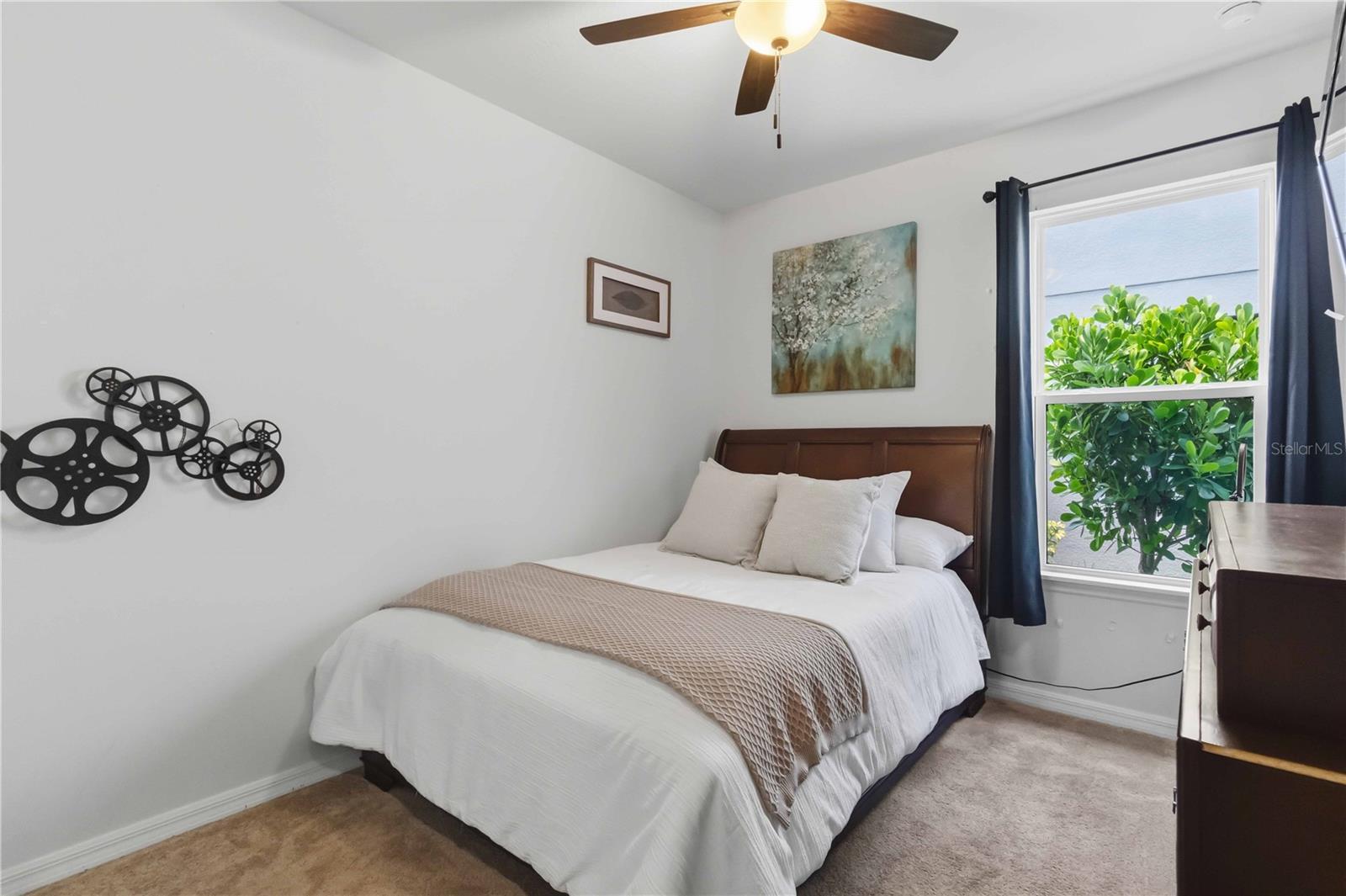 5517 SUMMIT GLN