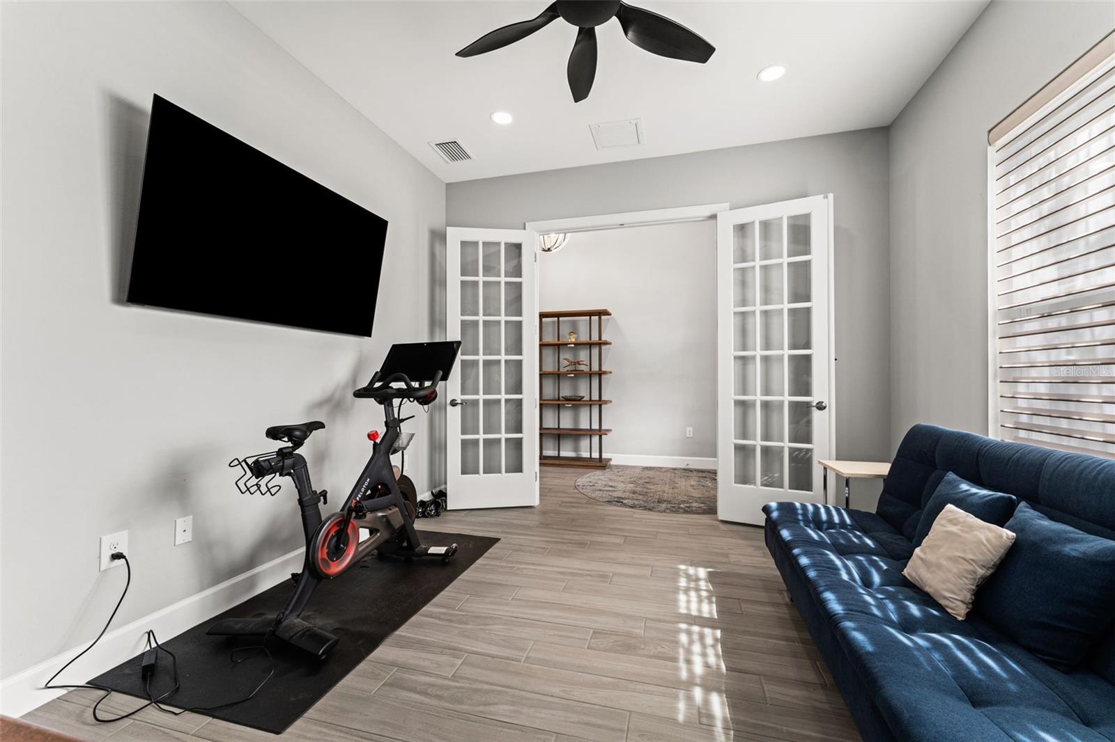 12111 BLUE HILL TRL