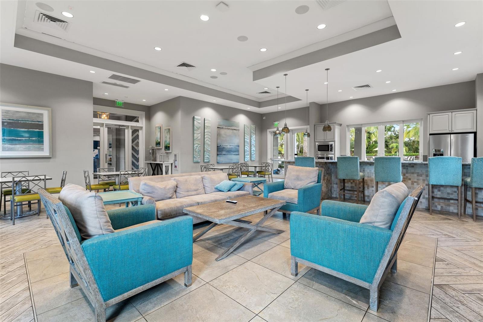 12111 BLUE HILL TRL