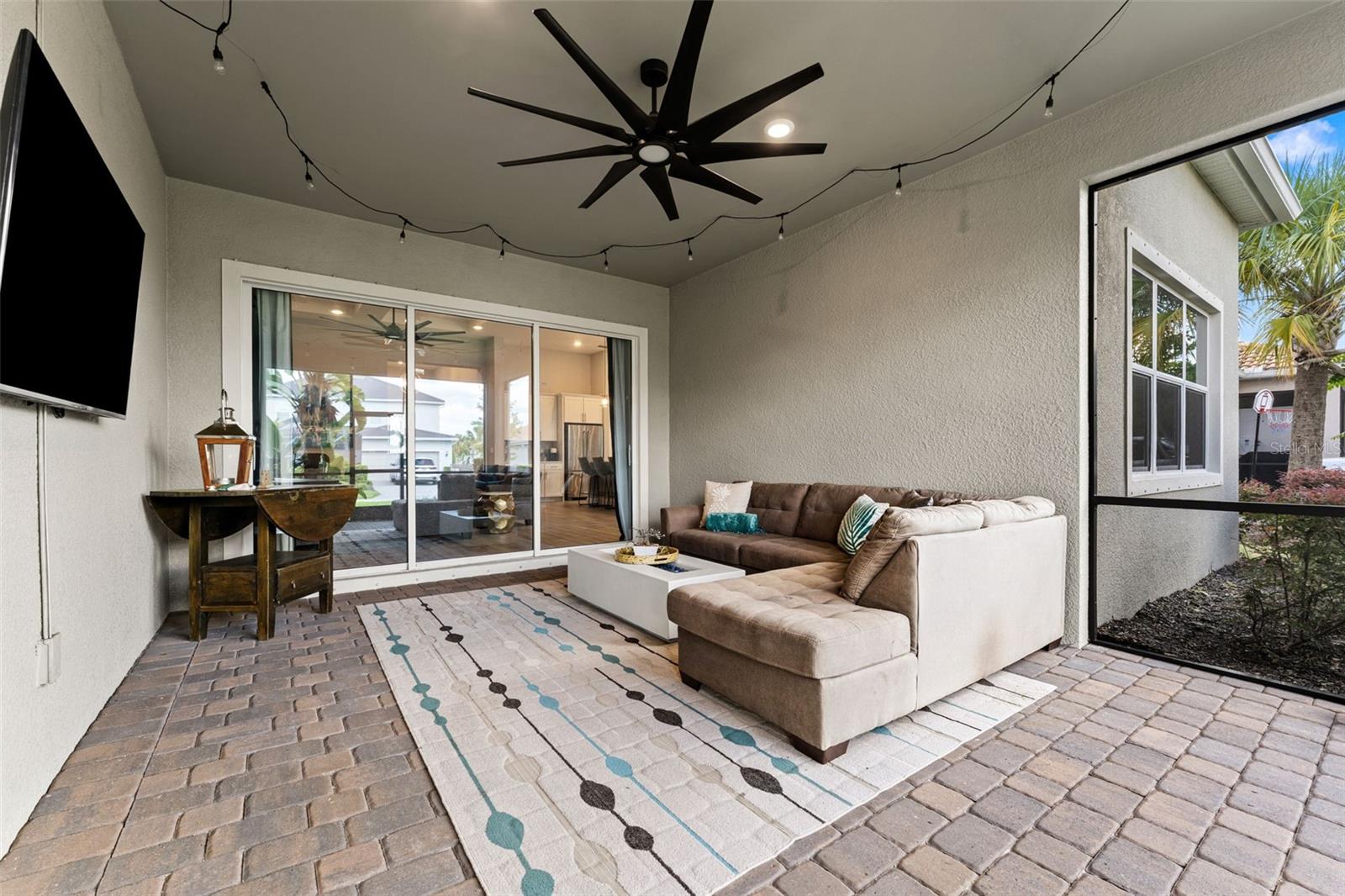 12111 BLUE HILL TRL