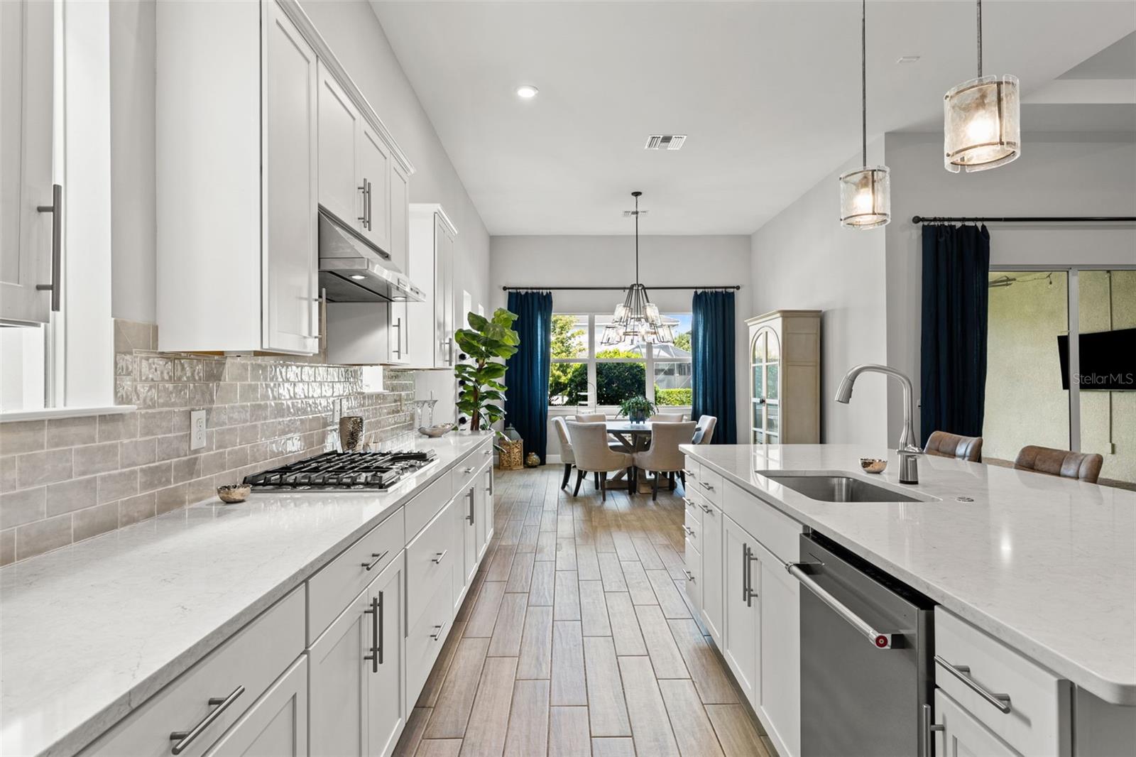 12111 BLUE HILL TRL