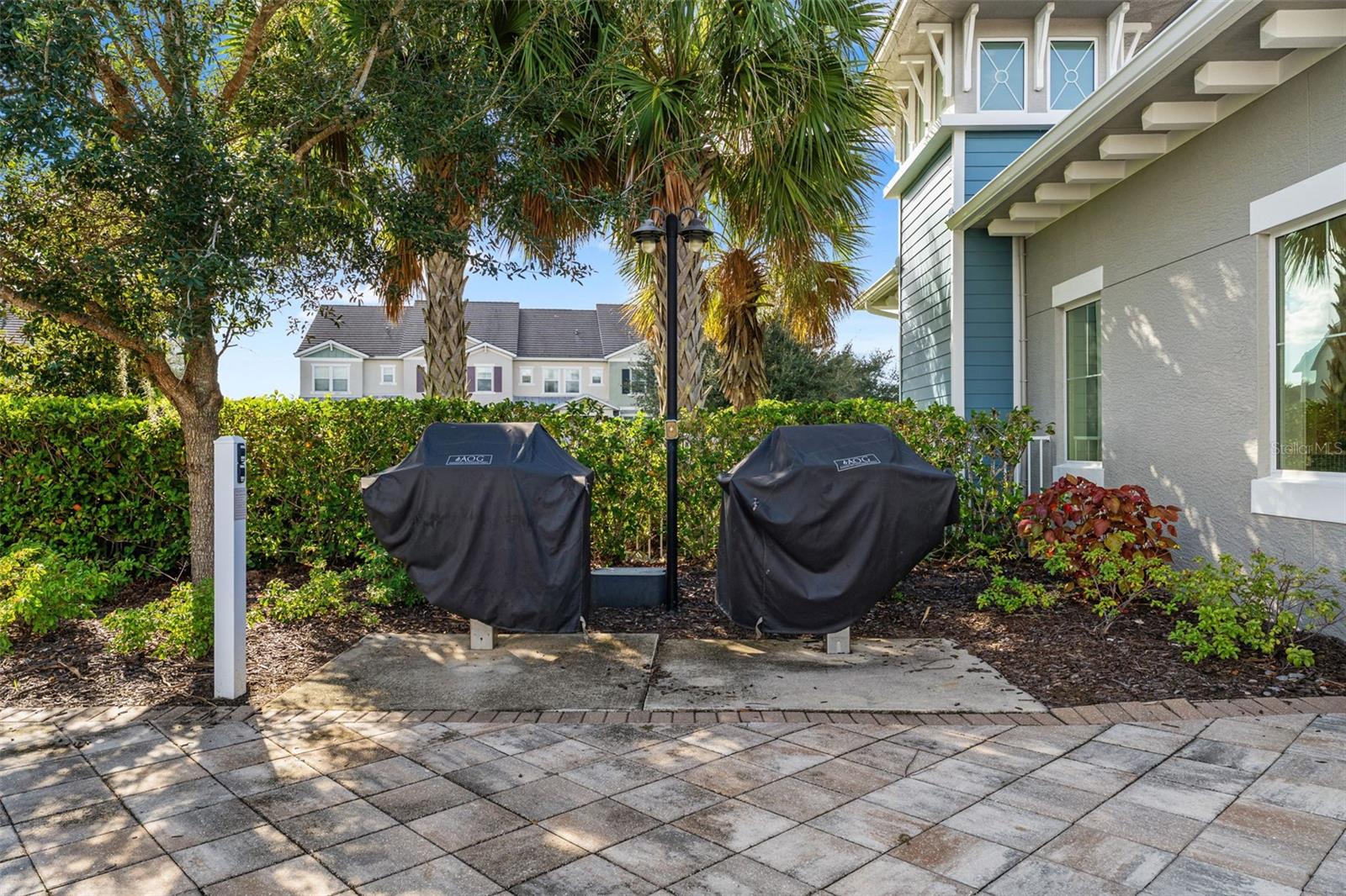 12111 BLUE HILL TRL