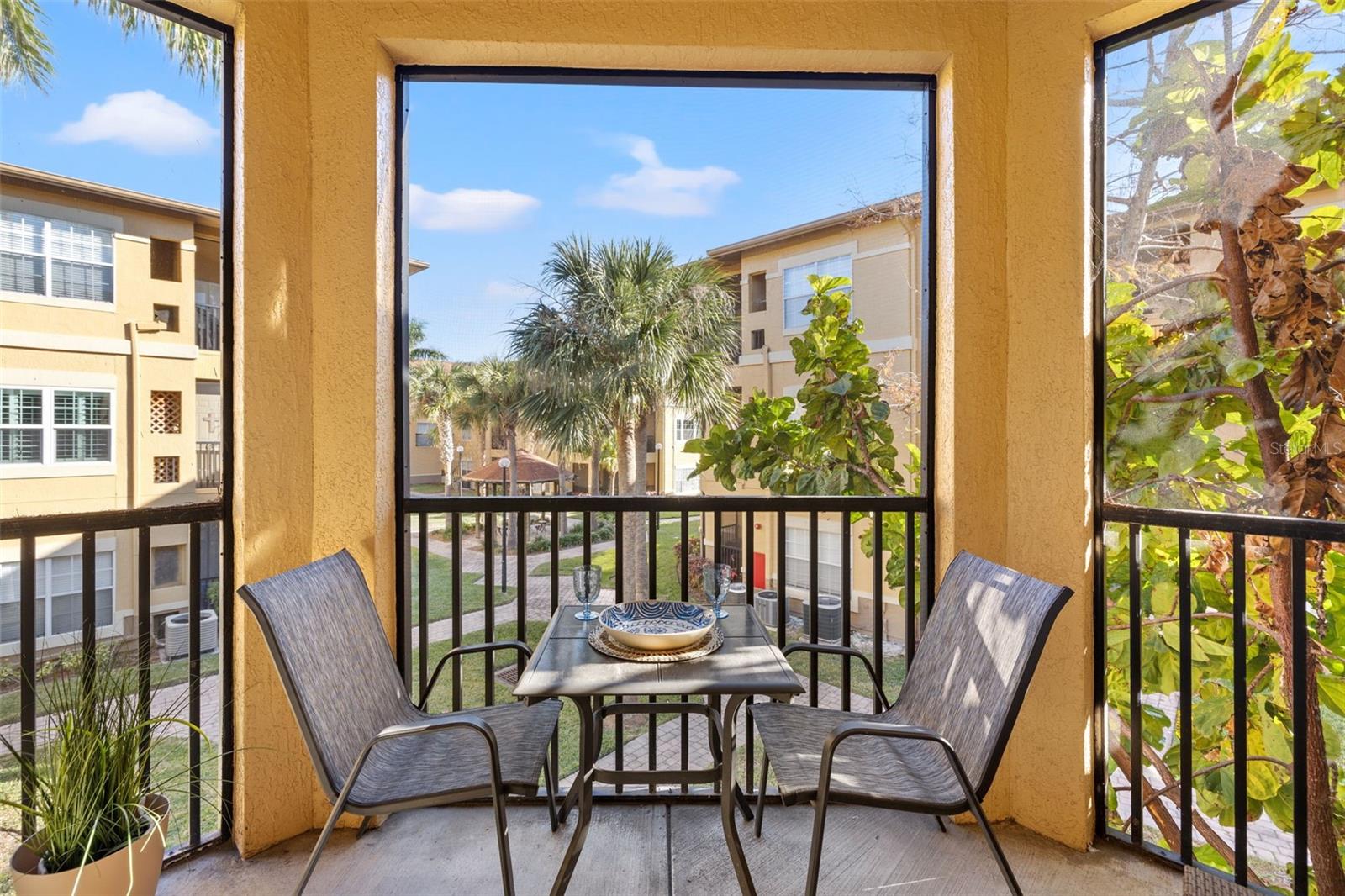 4309 BAYSIDE VILLAGE DR #205