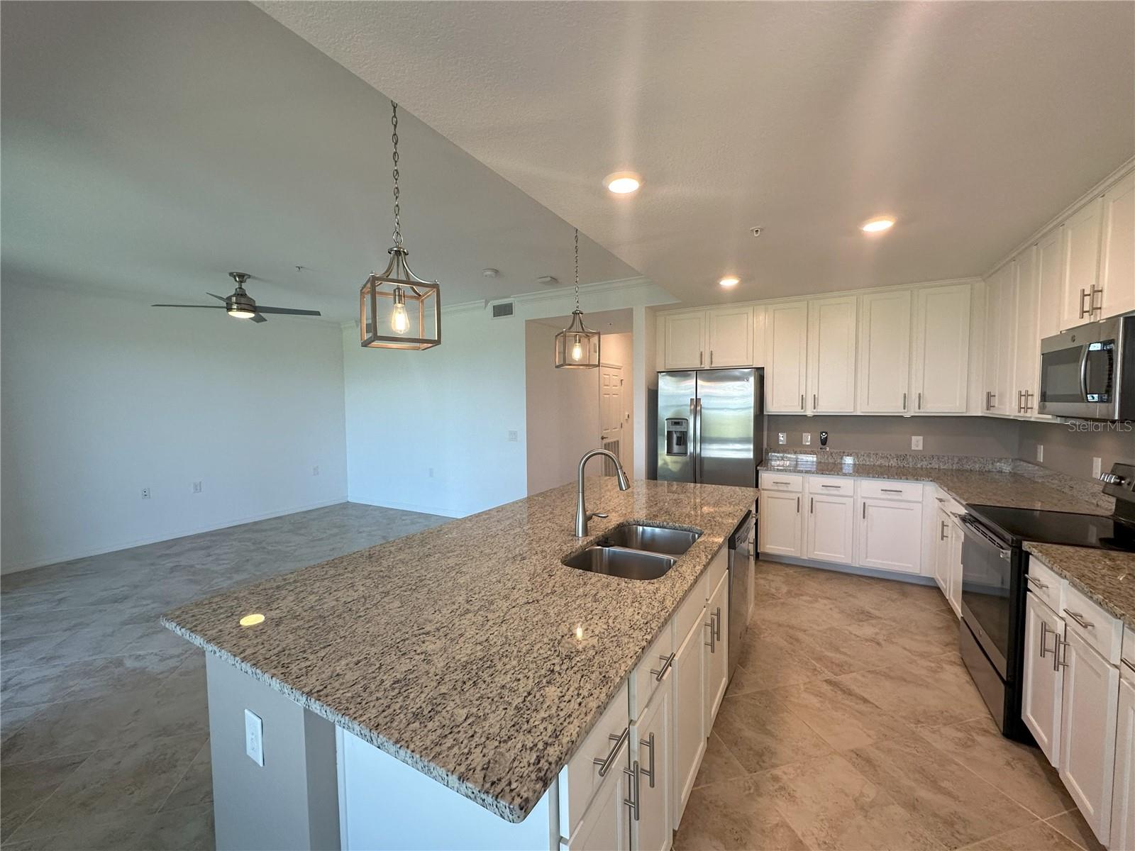 14091 HERITAGE LANDING BLVD #126