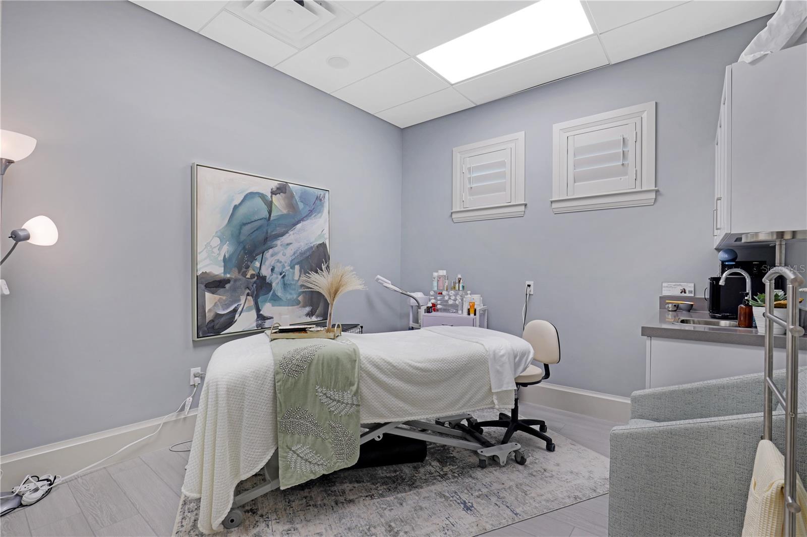 14091 HERITAGE LANDING BLVD #126