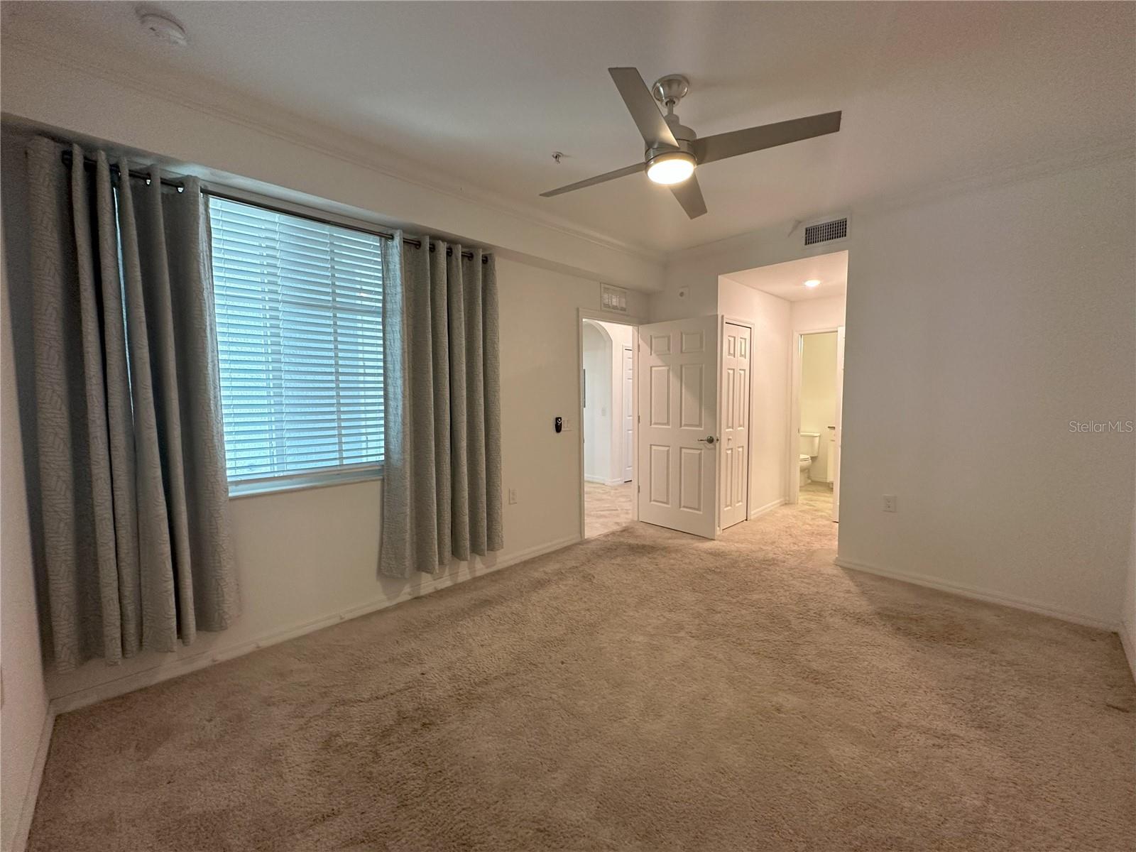 14091 HERITAGE LANDING BLVD #126