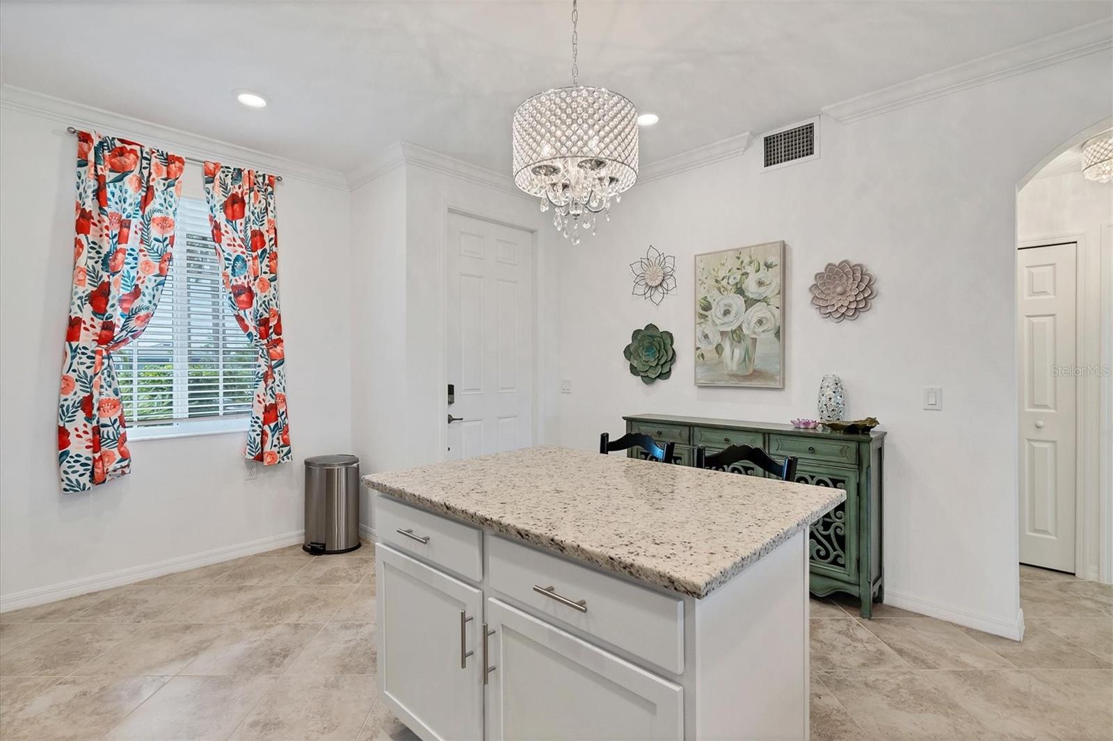 14041 HERITAGE LANDING BLVD #615