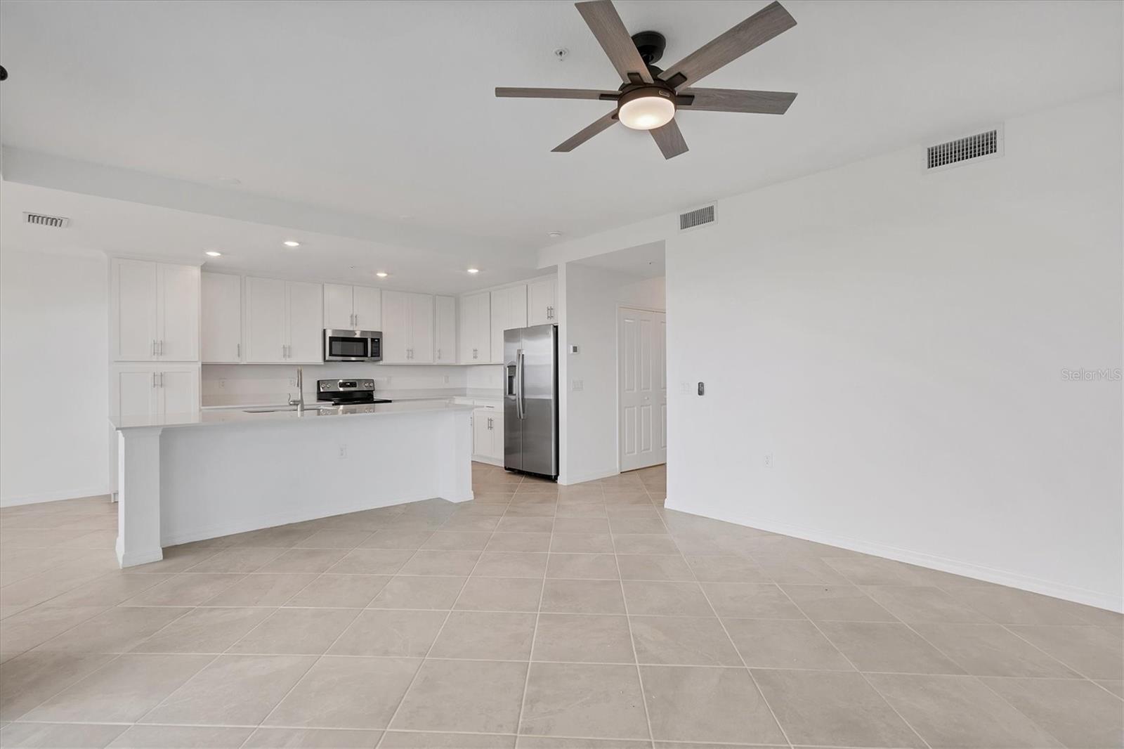 14161 HERITAGE LANDING BLVD #1123