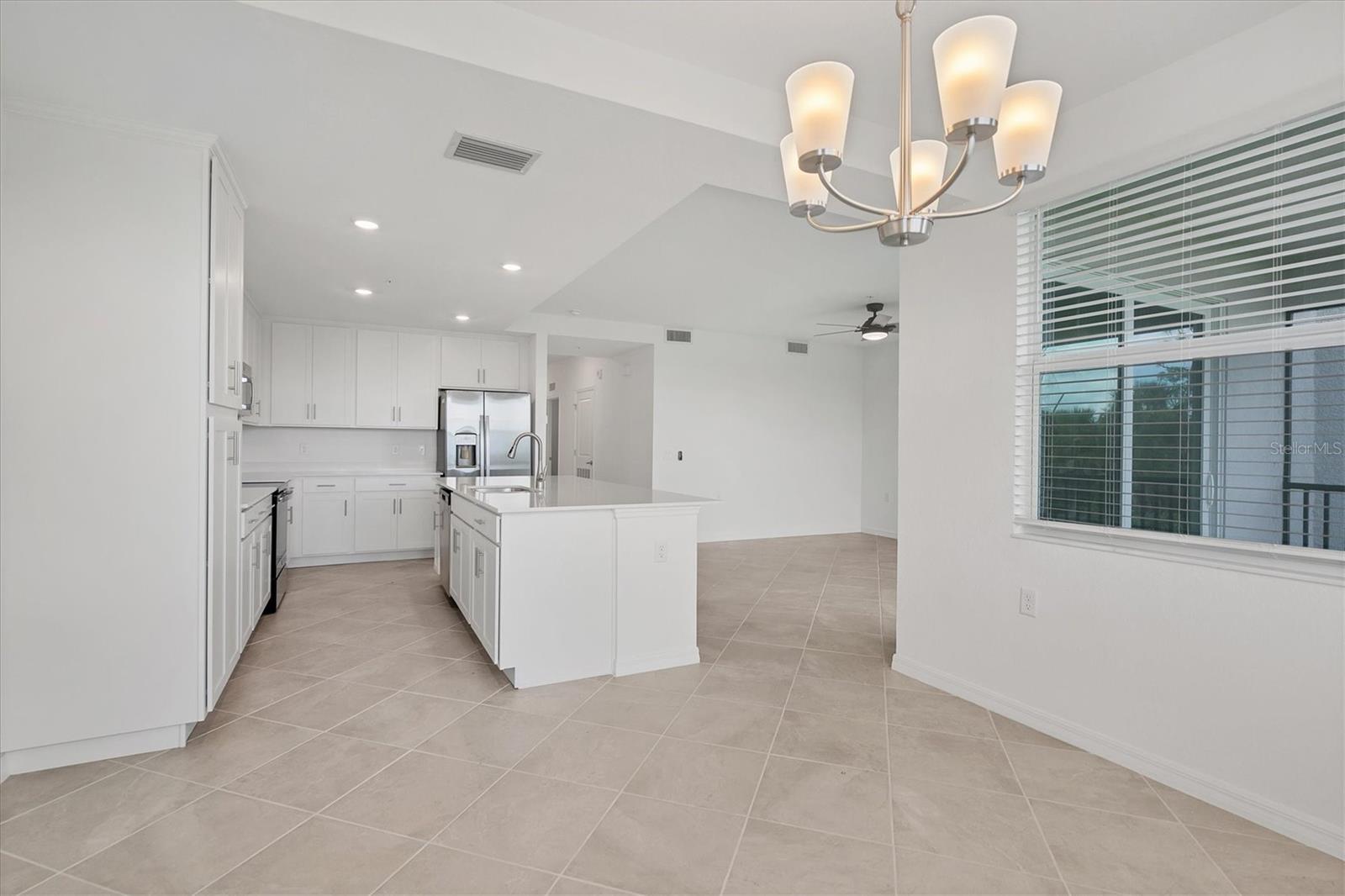 14161 HERITAGE LANDING BLVD #1123