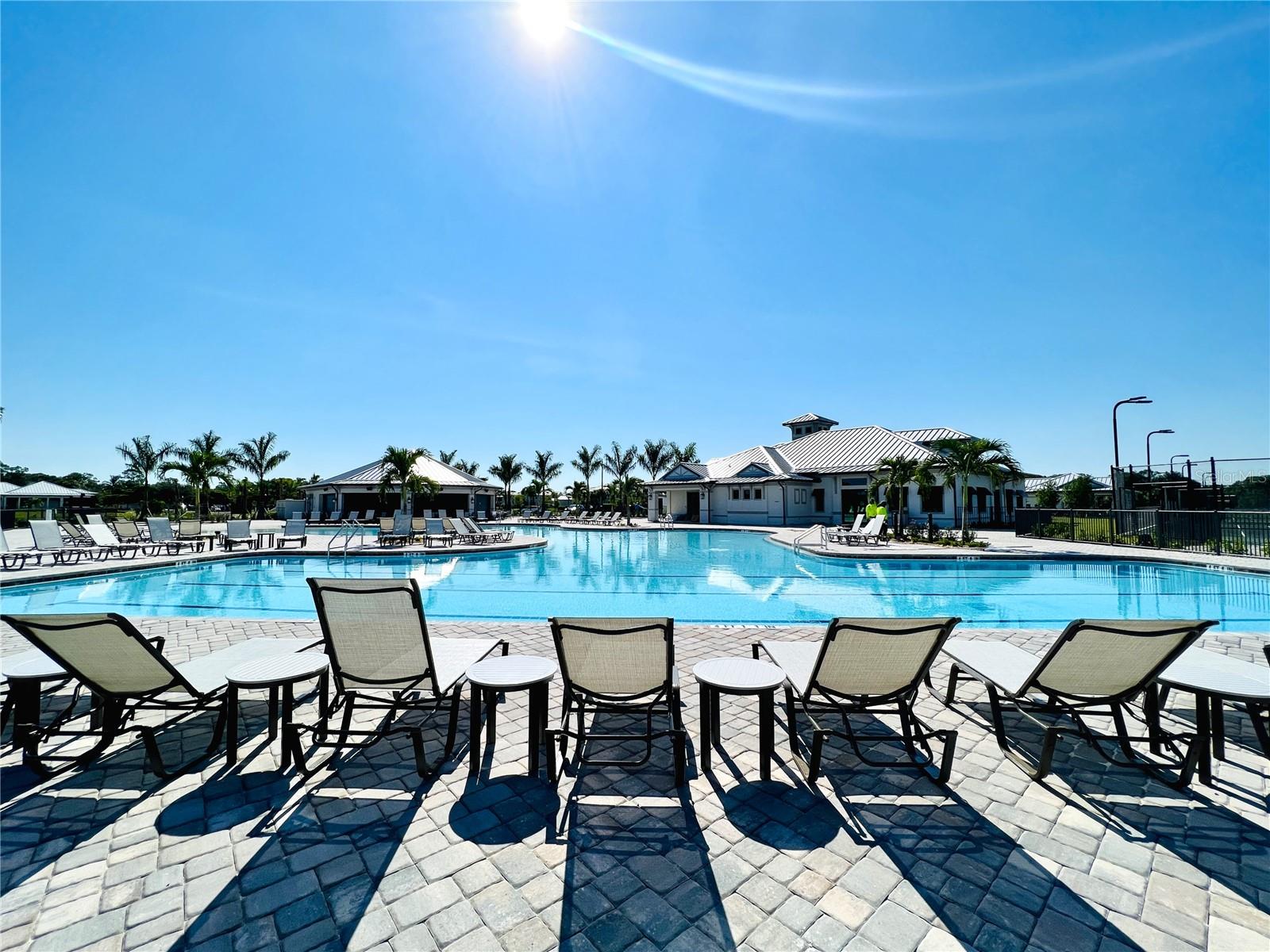 14271 HERITAGE LANDING BLVD BLVD #1528