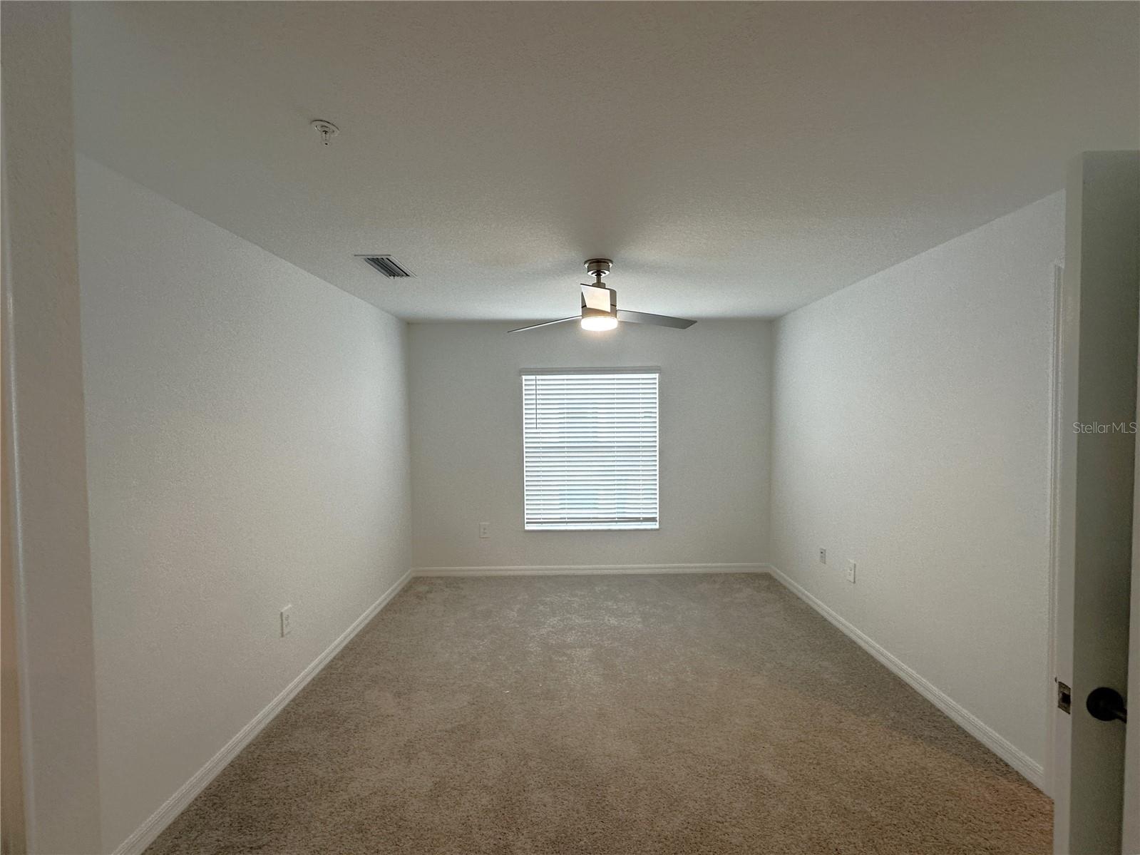 14271 HERITAGE LANDING BLVD BLVD #1528