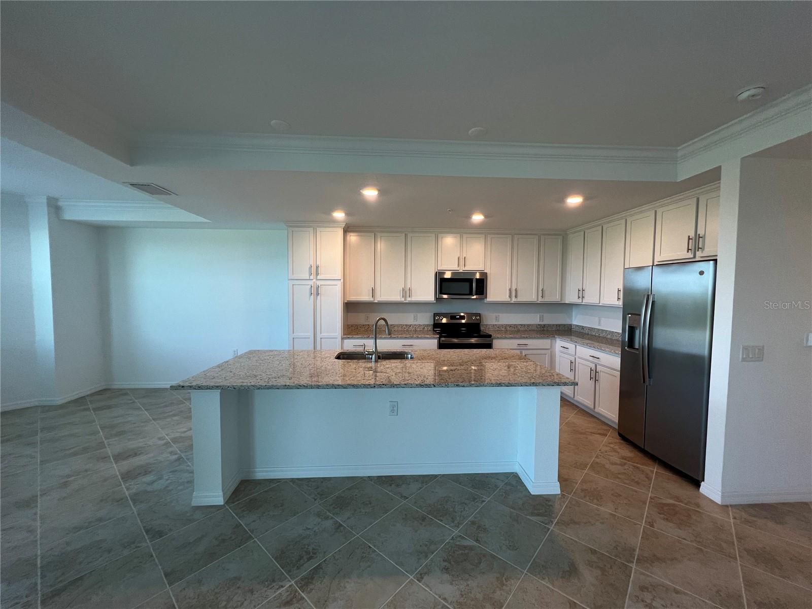 14041 HERITAGE LANDING BLVD #622