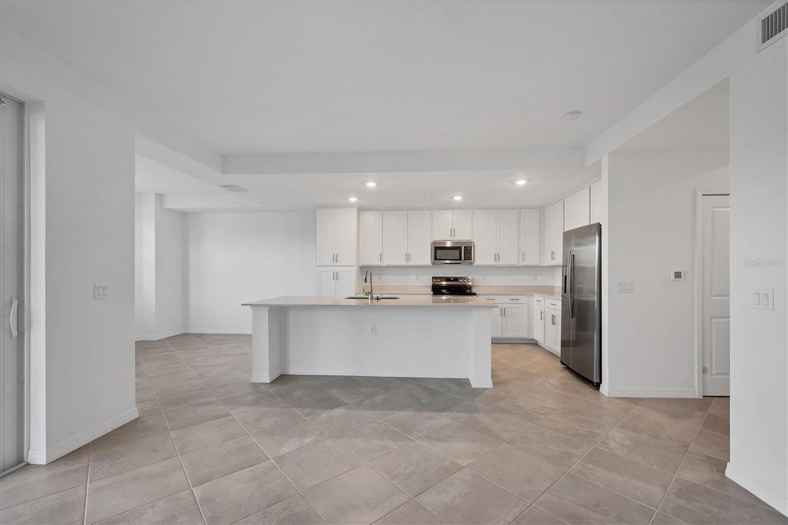 14191 HERITAGE LANDING BLVD #1212