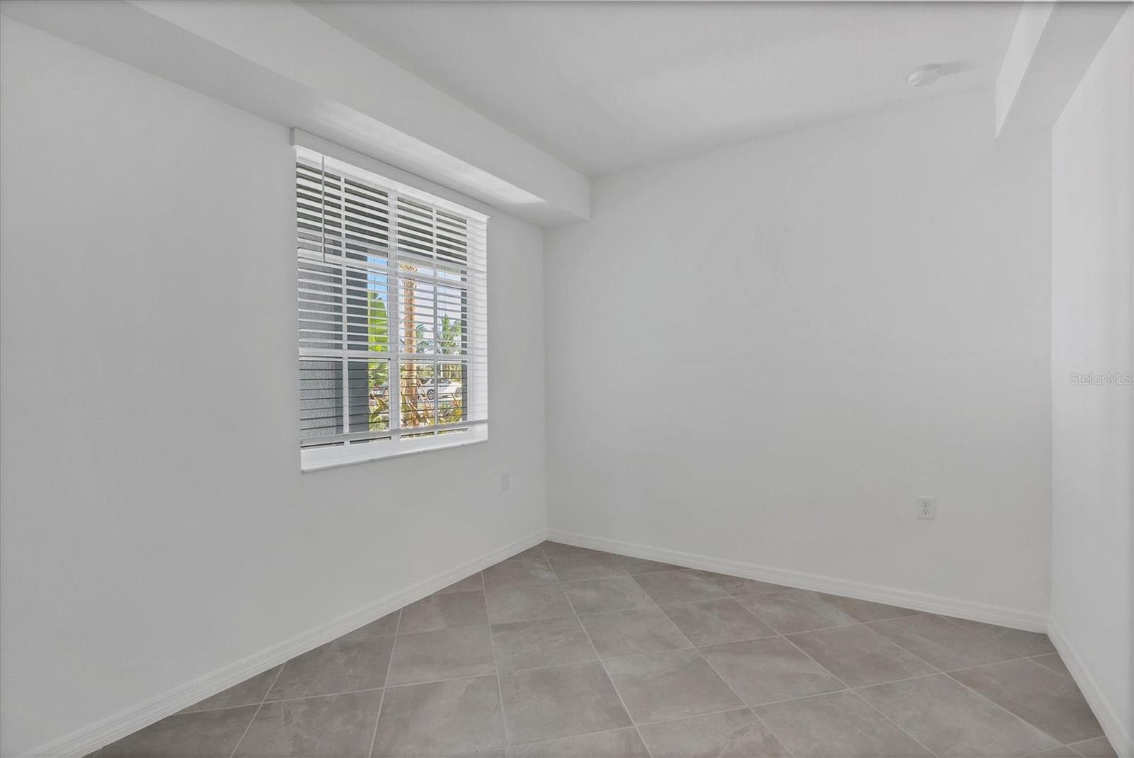 14191 HERITAGE LANDING BLVD #1212