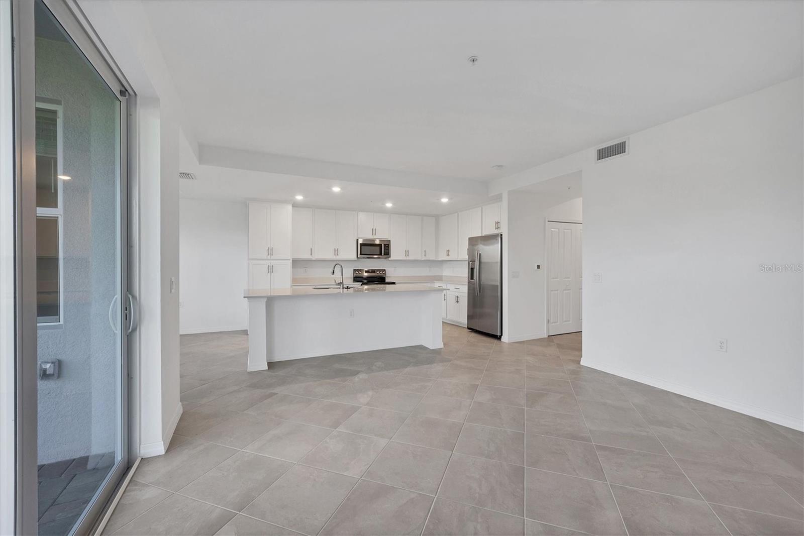 14191 HERITAGE LANDING BLVD #1212