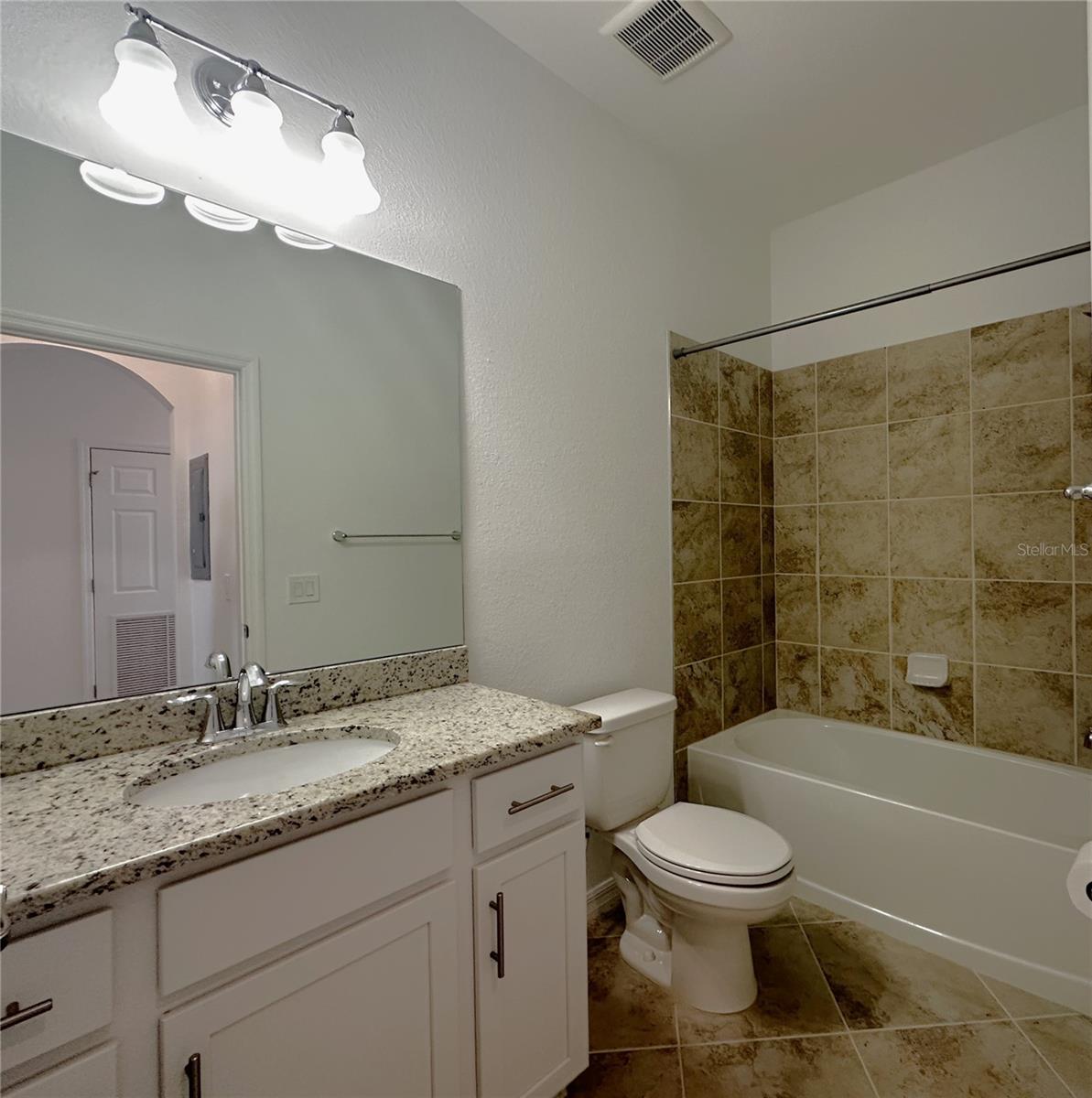 14051 HERITAGE LANDING BLVD #545