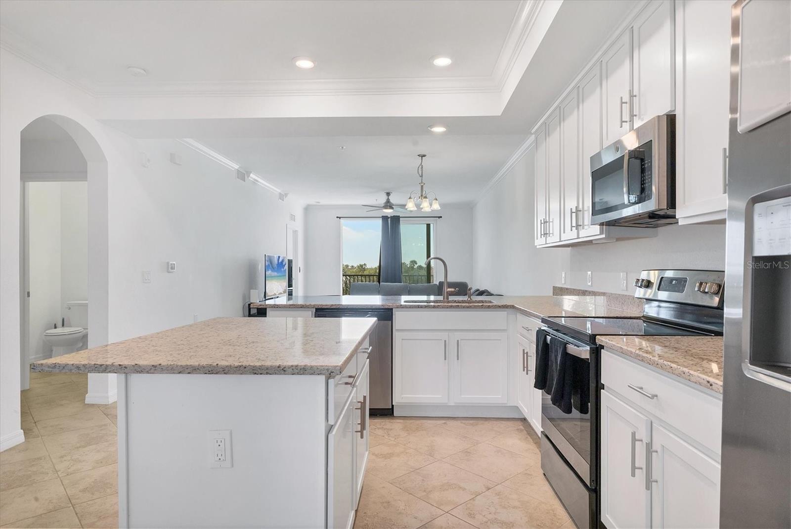 14071 HERITAGE LANDING BLVD #325