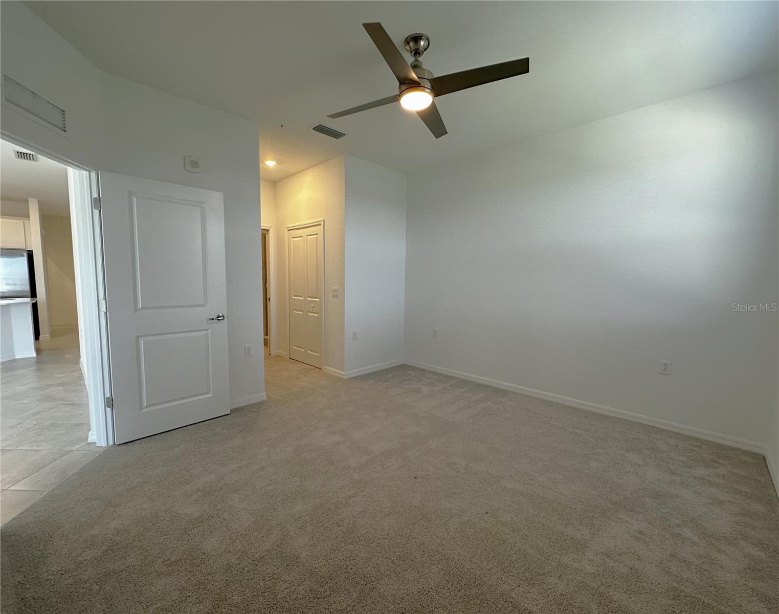 14211 HERITAGE LANDING BLVD #1438