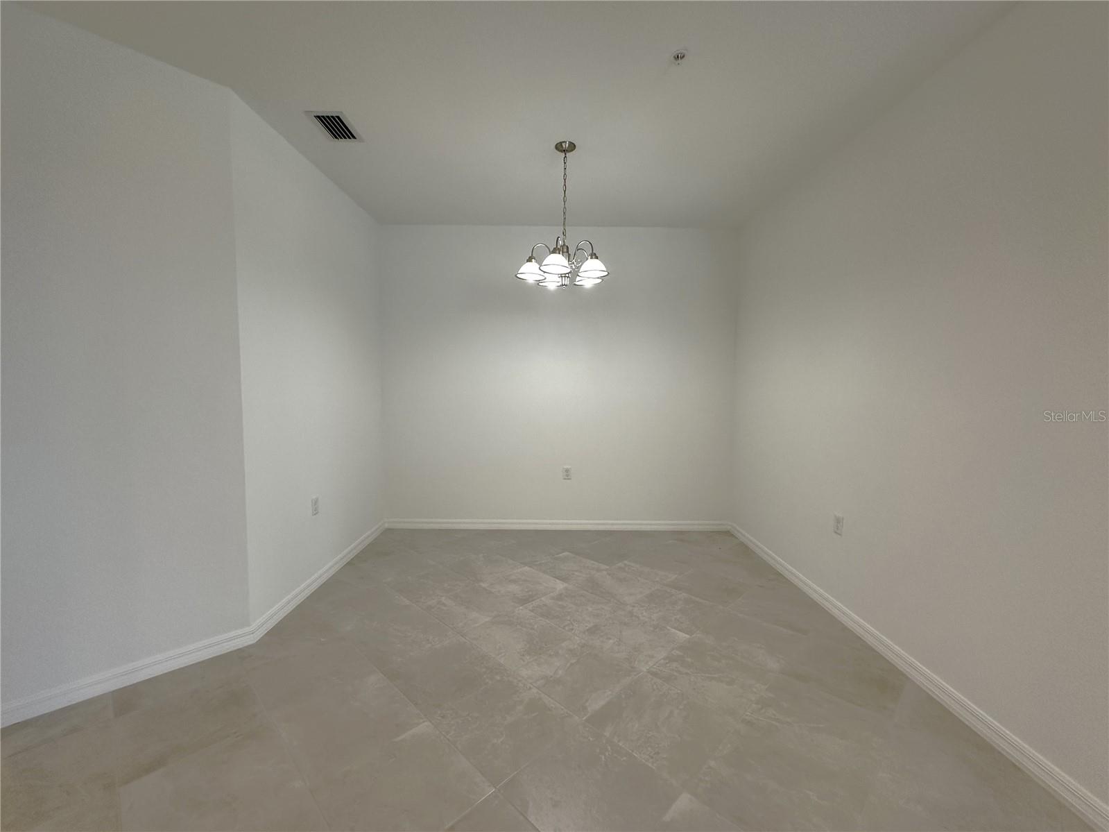 14211 HERITAGE LANDING BLVD #1438