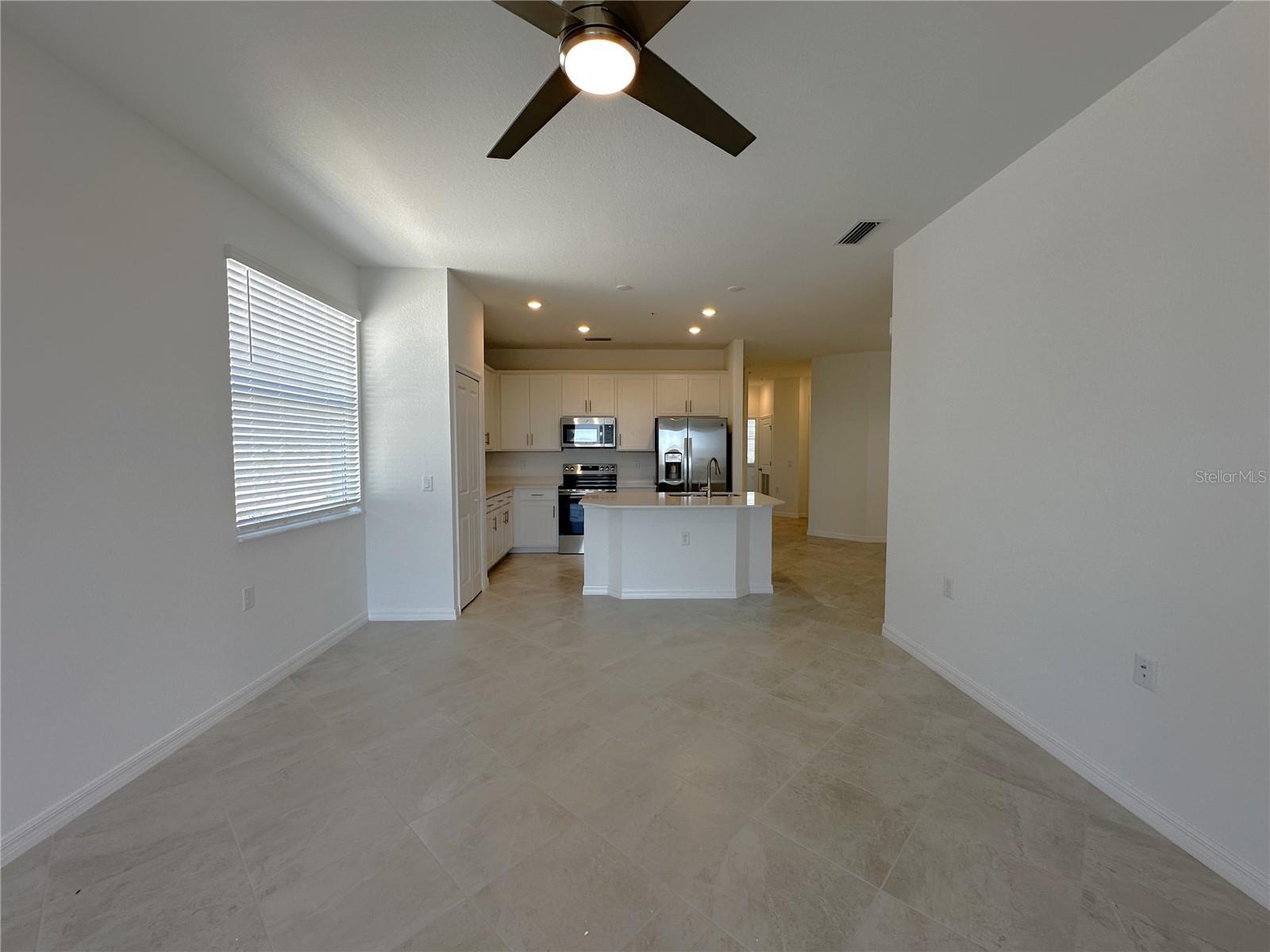 14211 HERITAGE LANDING BLVD #1438