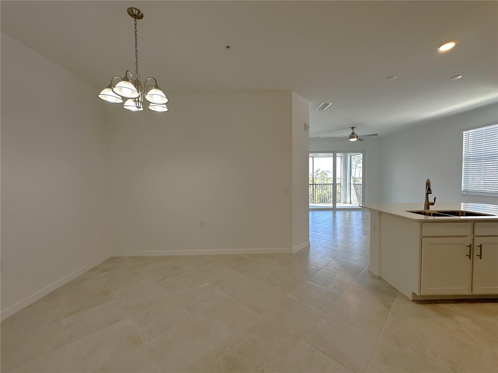 14211 HERITAGE LANDING BLVD #1438