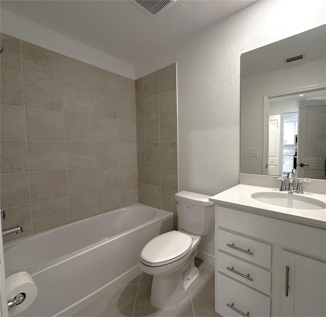 14231 HERITAGE LANDING BLVD #1917