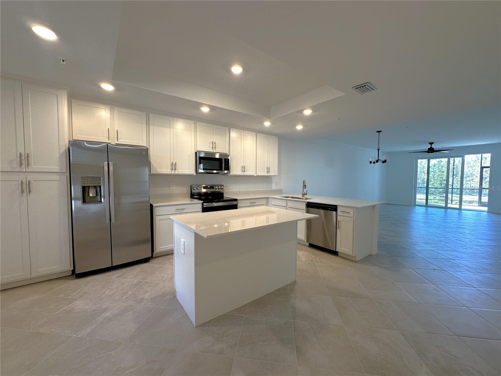 14231 HERITAGE LANDING BLVD #1918