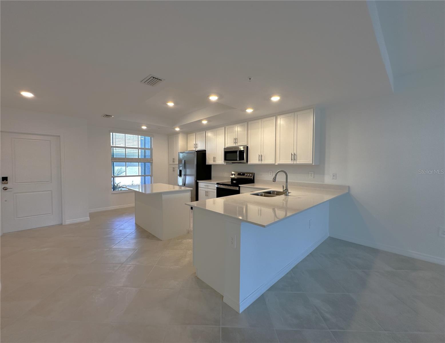 14231 HERITAGE LANDING BLVD #1918