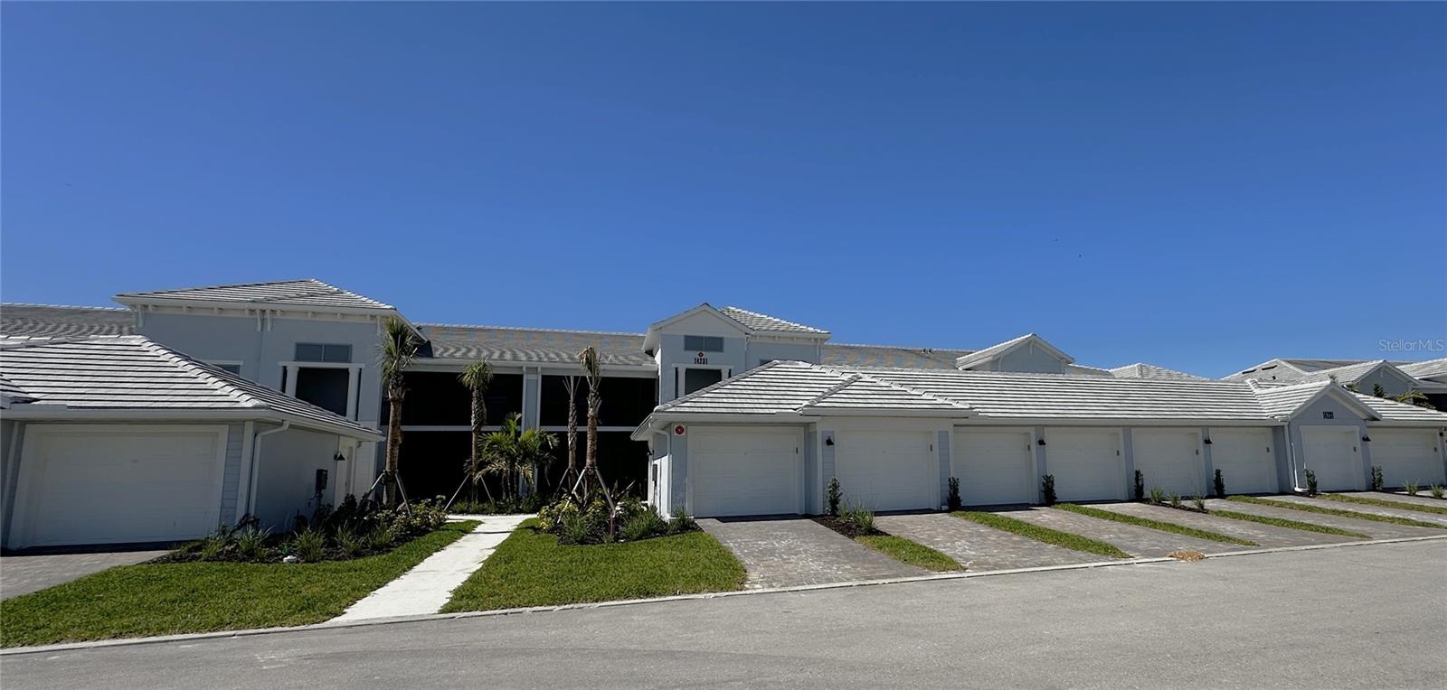 14231 HERITAGE LANDING BLVD #1918