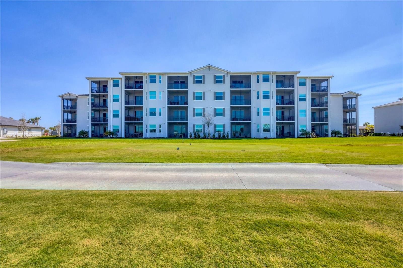 12140 WELLEN GOLF ST #106