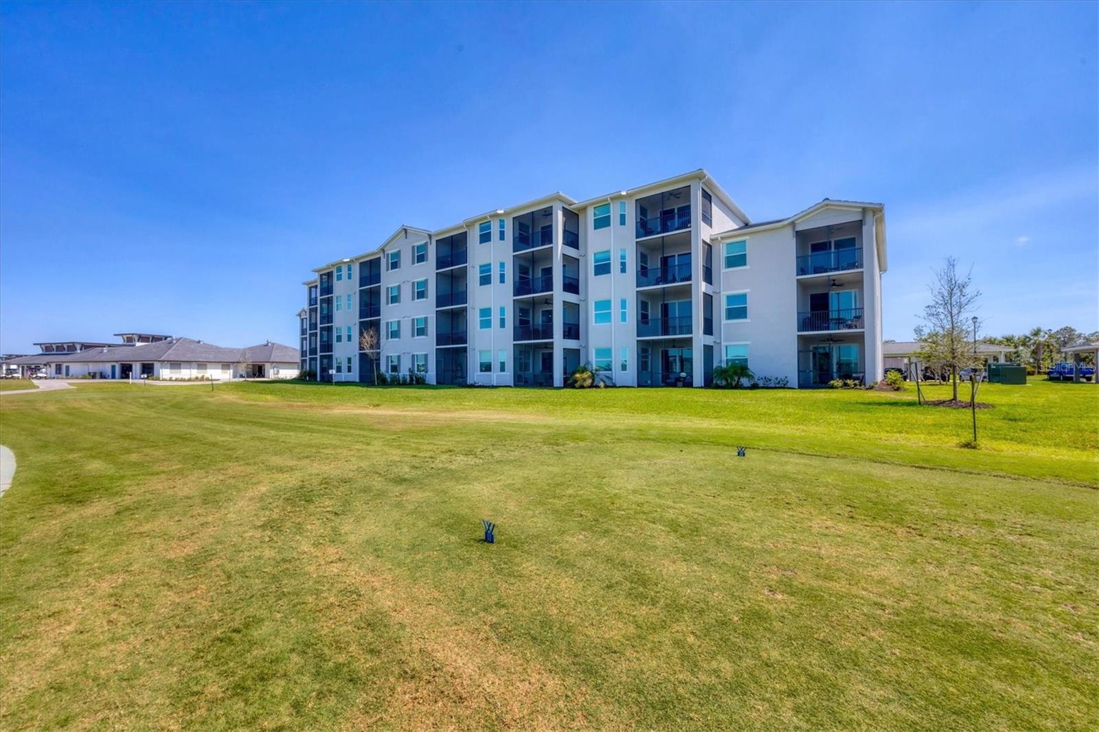 12140 WELLEN GOLF ST #106