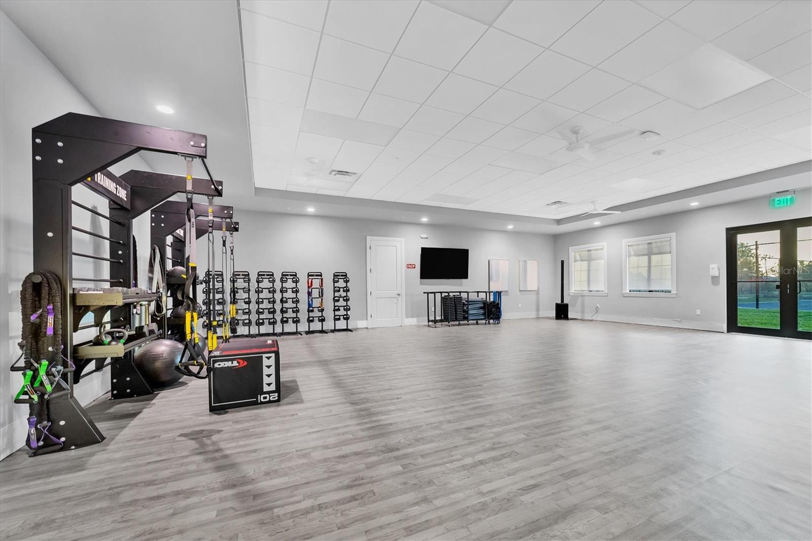 14141 HERITAGE LANDING BLVD #927