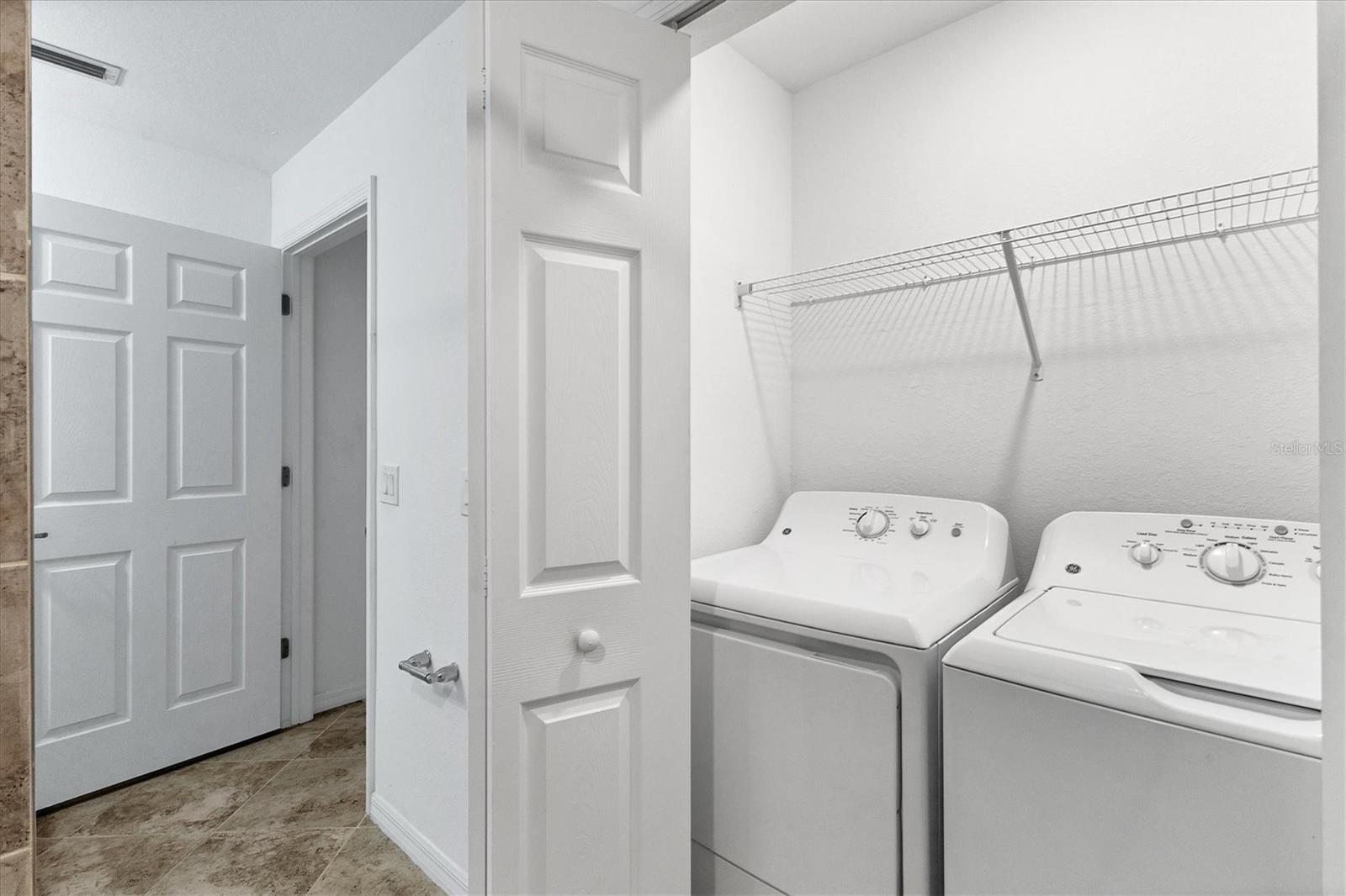 14061 HERITAGE LANDING BLVD #415