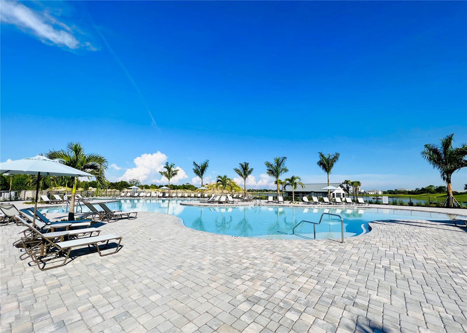 14211 HERITAGE LANDING BLVD #1422