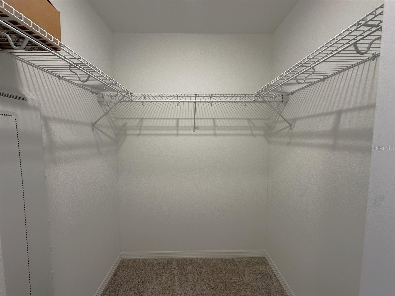 14211 HERITAGE LANDING BLVD #1422