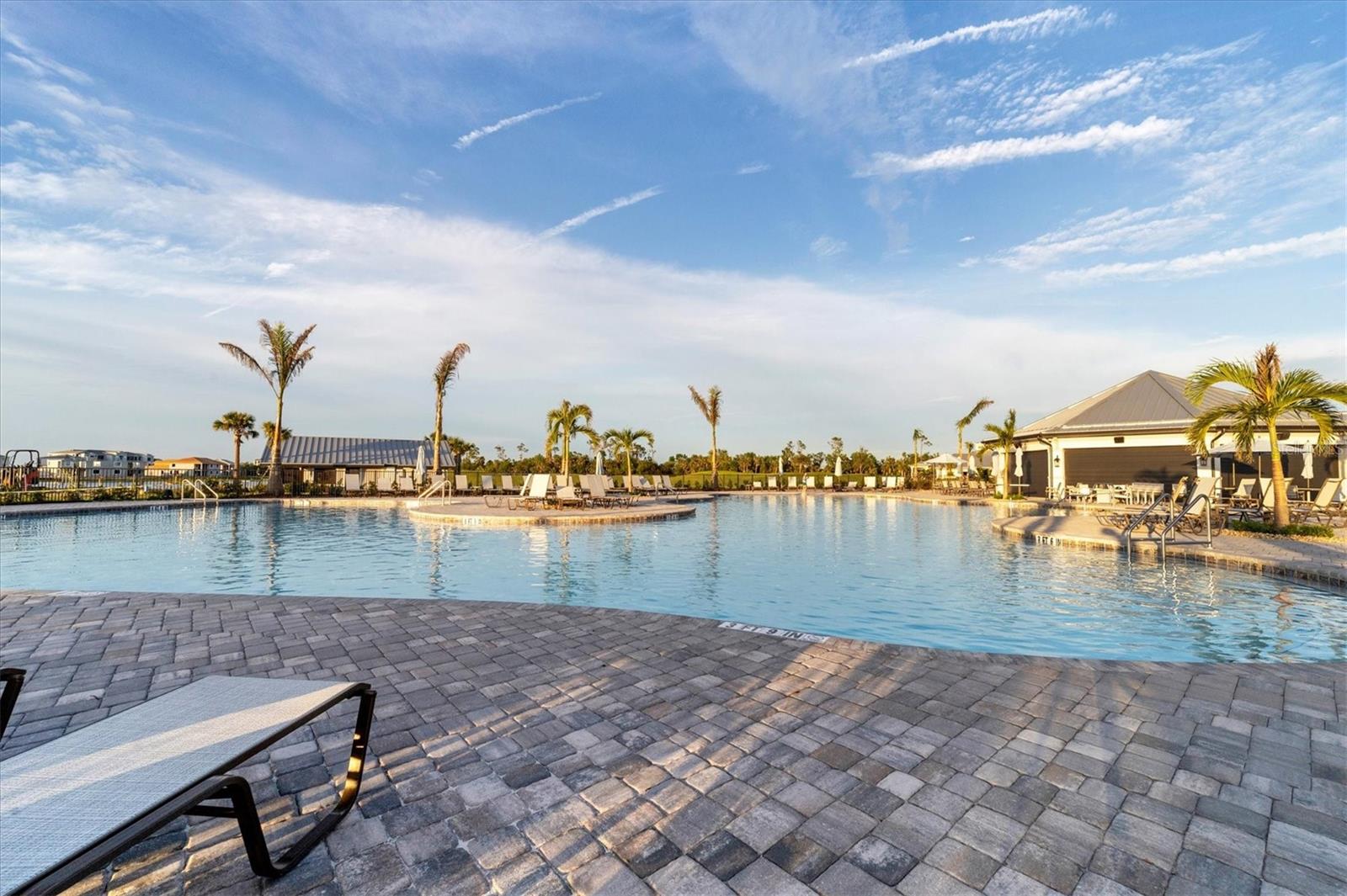 14051 HERITAGE LANDING BLVD #534