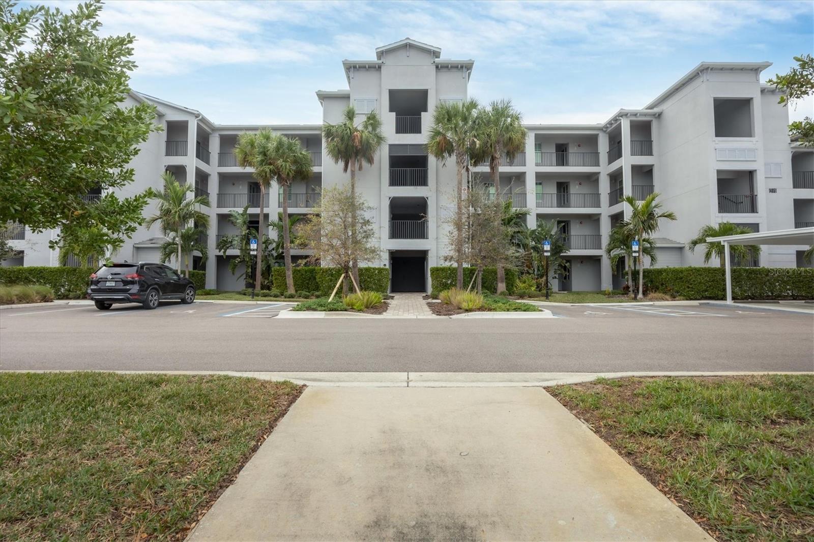 14051 HERITAGE LANDING BLVD #534
